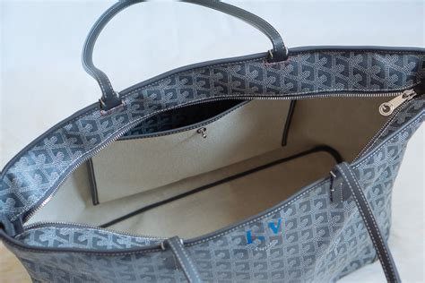 goyard tote large size|Goyard tote with zipper.